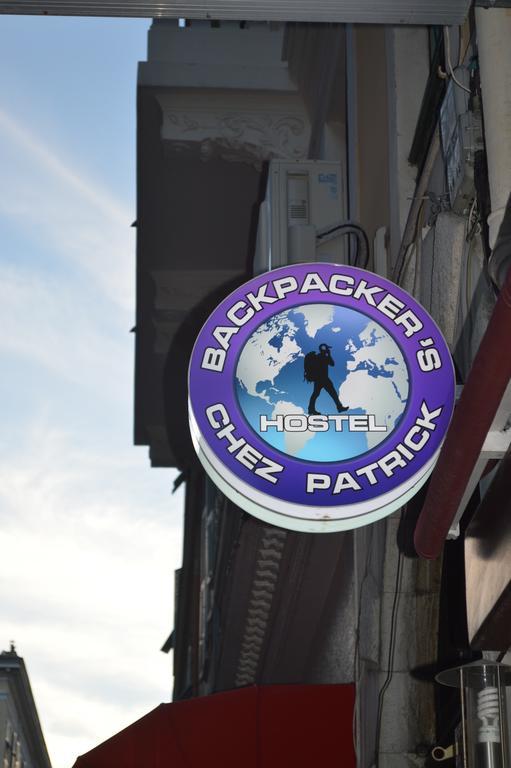 Хостел Backpackers Chez Patrick Ницца Экстерьер фото